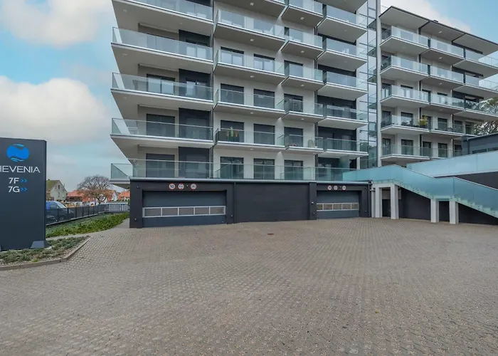 Prestizowy Baltic 300 M Od Plazy By Renters 아파트 므르제지노